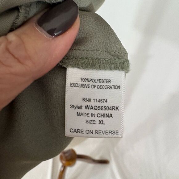 NWOT Bellatrix Olive Green Sleeveless Top - Picture 6 of 6